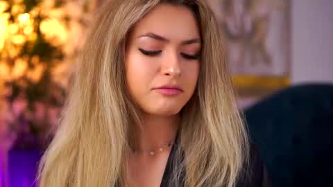 Snapshot of nayaquinn chatting on February 2026 07:09:02 PM Naya online show from February 2026 07:09:02 PM