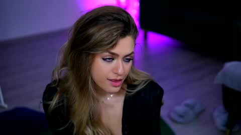 Naya online show from April 2026 07:55:01 PM