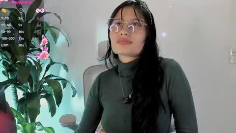 Naye  online show from April 2026 04:26:01 AM