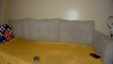 nayela_ online show from June 2026 01:19:02 PM