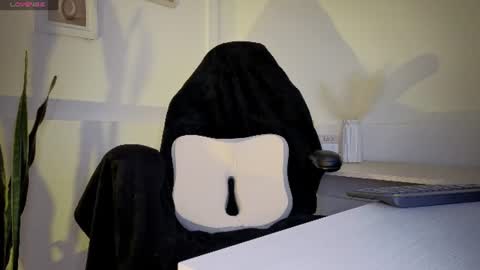 Hellen online show from June 2026 09:57:02 PM