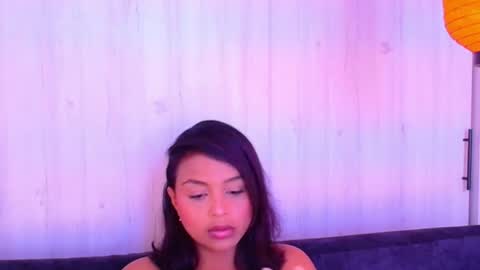Esmeralda online show from July 2026 02:03:02 PM