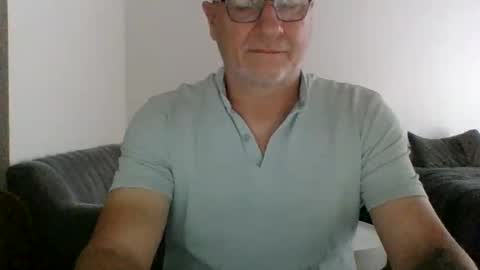 Snapshot of neckdown12 chatting on December 2025 06:59:01 PM neckdown12 online show from December 2025 06:59:01 PM