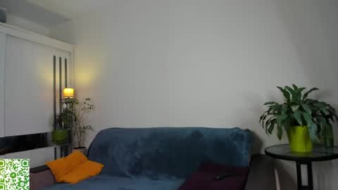 Snapshot of needyouhere_ chatting on July 2026 08:30:02 AM Kira online show from July 2026 08:30:02 AM