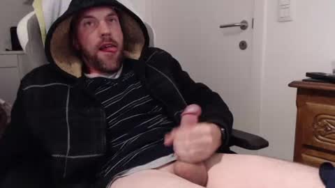 needyoujust online show from September 2025 09:38:01 PM