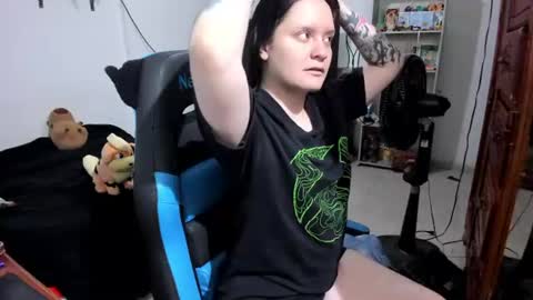 Geek Nicole    im Neeko UwU online show from June 2026 12:03:02 PM