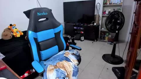 Geek Nicole    im Neeko UwU online show from June 2026 11:53:01 AM
