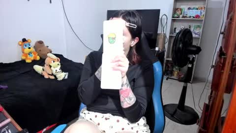 Geek Nicole    im Neeko UwU online show from July 2026 01:37:02 PM