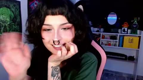 Neena Nyx online show from July 2026 01:10:02 AM