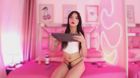 nefera_nox online show from December 2025 04:06:02 AM