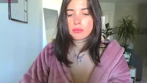 Neferutt online show from February 2026 11:19:02 AM