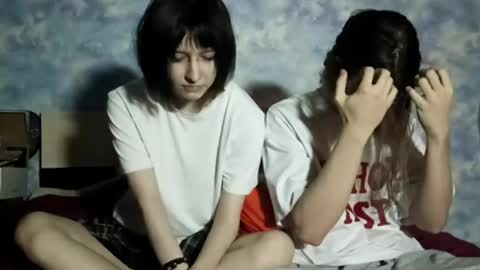 Kris and Loly online show from May 2026 06:04:02 PM