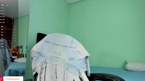 Snapshot of neganhot_ chatting on January 2025 11:39:02 PM NEGAN online show from January 2025 11:39:02 PM