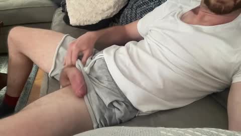 nehornyguy1 online show from December 2024 05:09:01 PM