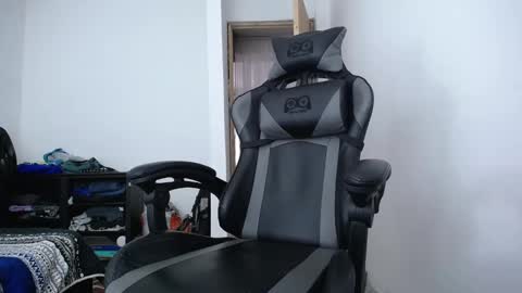 Snapshot of neitan___ chatting on September 2025 03:14:01 PM neitan___ online show from September 2025 03:14:01 PM