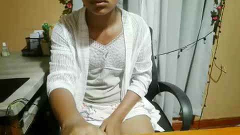 nelia_84 online show from May 2026 12:49:01 AM
