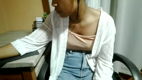 nelia_84 online show from July 2026 04:46:01 PM