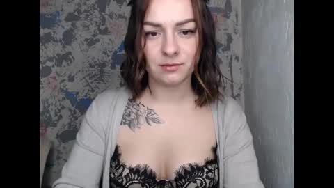 Snapshot of nellie_lynn chatting on March 2026 04:32:01 PM Nellie Lynn online show from March 2026 04:32:01 PM