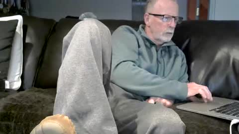 Jack online show from December 2025 01:10:02 AM