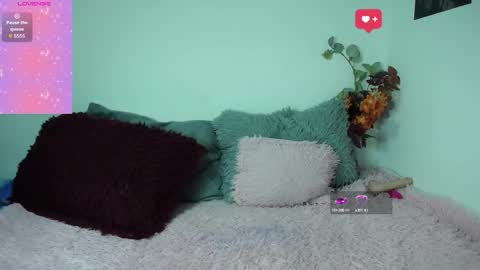 Sol Stg online show from October 2025 03:06:02 AM