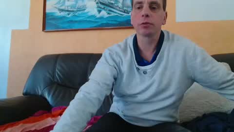 Snapshot of nenees chatting on February 2025 12:16:02 PM nenees online show from February 2025 12:16:02 PM