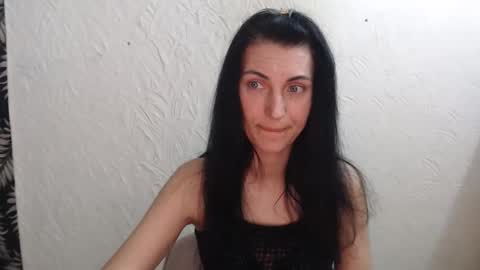 Nensy online show from May 2026 07:51:02 PM