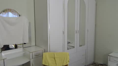 Snapshot of nenvol1 chatting on January 2025 01:13:02 PM better ask online show from January 2025 01:13:02 PM