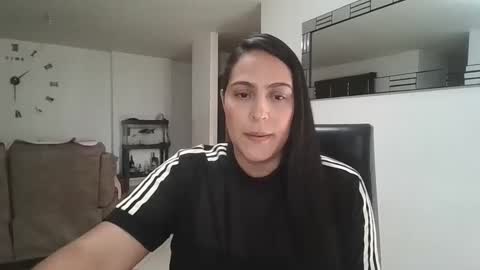 Snapshot of neny445 chatting on September 2025 06:31:01 PM kelly lopez online show from September 2025 06:31:01 PM