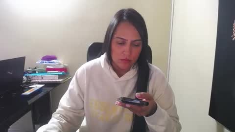 Snapshot of neny445 chatting on October 2025 12:16:02 PM kelly lopez online show from October 2025 12:16:02 PM
