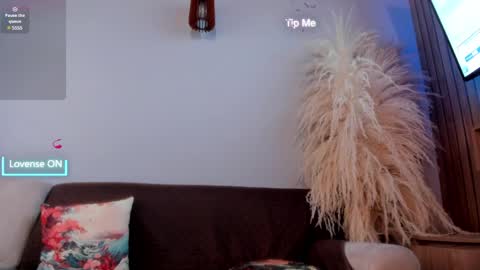 Snapshot of neo_dimou chatting on March 2025 11:32:01 AM Jordan online show from March 2025 11:32:01 AM