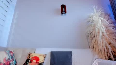 Snapshot of neo_dimou chatting on March 2025 09:34:02 AM Jordan online show from March 2025 09:34:02 AM