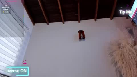 Snapshot of neo_dimou chatting on September 2025 11:23:01 AM Jordan online show from September 2025 11:23:01 AM