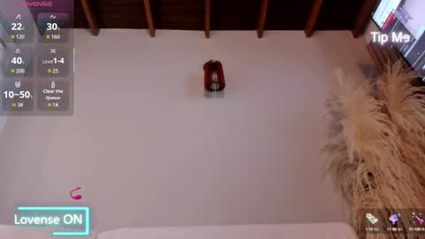 Snapshot of neo_dimou chatting on October 2025 11:27:02 AM Jordan online show from October 2025 11:27:02 AM