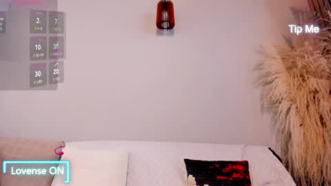 Snapshot of neo_dimou chatting on October 2025 11:41:02 AM Jordan online show from October 2025 11:41:02 AM