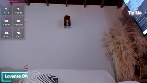 Snapshot of neo_dimou chatting on October 2025 11:11:02 AM Jordan online show from October 2025 11:11:02 AM