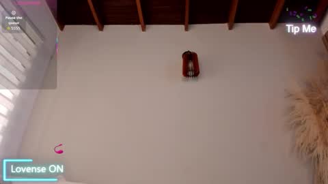 Snapshot of neo_dimou chatting on November 2025 11:31:01 AM Jordan online show from November 2025 11:31:01 AM