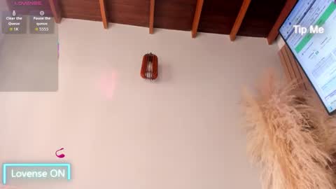 Snapshot of neo_dimou chatting on December 2025 12:20:01 PM Jordan online show from December 2025 12:20:01 PM