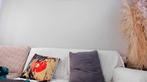 Snapshot of neo_dimou chatting on December 2025 12:22:01 PM Jordan online show from December 2025 12:22:01 PM