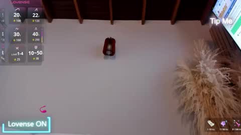 Snapshot of neo_dimou chatting on December 2025 12:24:02 PM Jordan online show from December 2025 12:24:02 PM