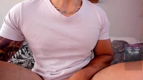 Snapshot of neo_dimou chatting on March 2026 12:53:01 PM Jordan online show from March 2026 12:53:01 PM