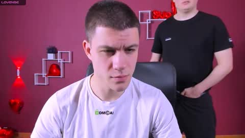 neo_raze_ online show from February 2026 08:38:01 PM