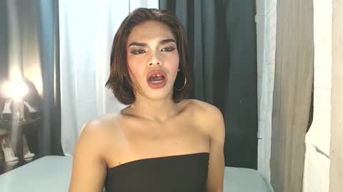 neomi online show from November 2025 09:31:01 AM