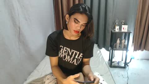 neomi online show from July 2026 01:23:02 AM