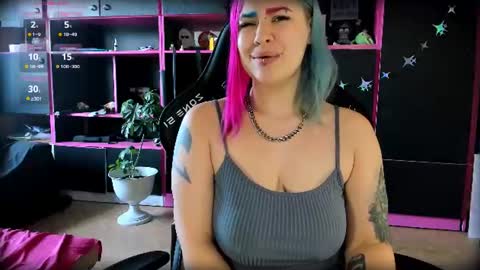 Snapshot of neon_baddie chatting on July 2026 07:45:01 AM Ada online show from July 2026 07:45:01 AM