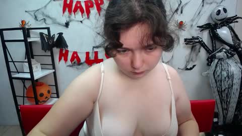 NeonilaLisova online show from November 2025 06:23:02 AM