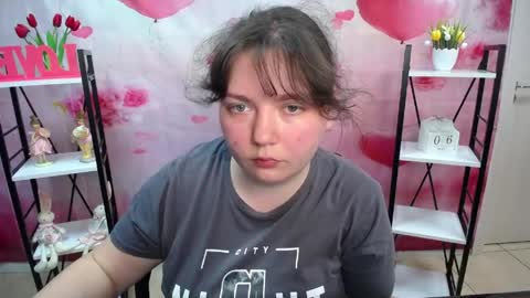 NeonilaLisova online show from May 2026 11:04:02 AM