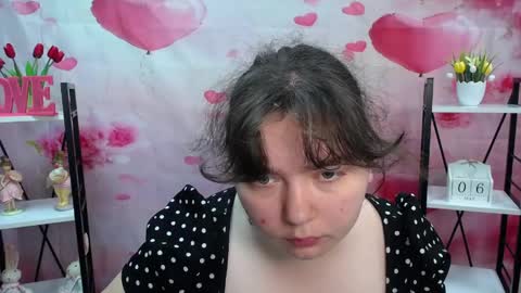 NeonilaLisova online show from May 2026 05:46:02 AM