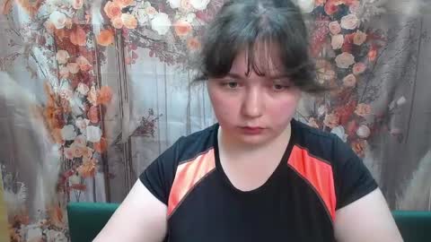 NeonilaLisova online show from May 2026 11:07:02 AM