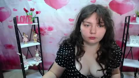 NeonilaLisova online show from May 2026 05:04:02 AM
