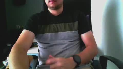 MrBull online show from June 2026 03:43:01 PM